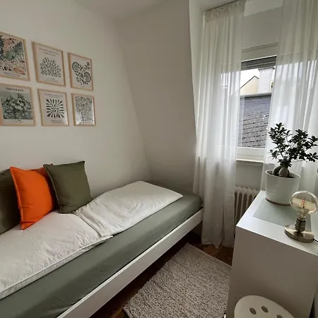 Neu Gemuetliche Fuer Max 5 Personen Mit Balkon Naehe Mosel Mit Blick Auf Weinberge Coblence