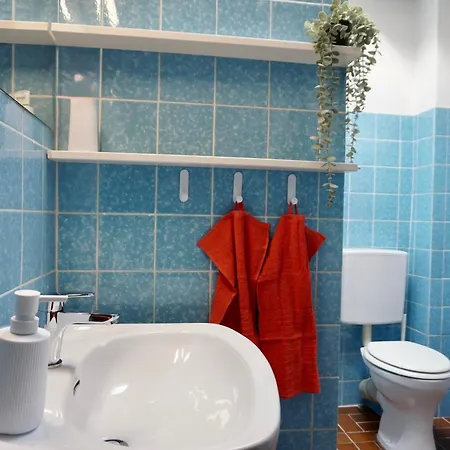 Neu Gemuetliche Fuer Max 5 Personen Mit Balkon Naehe Mosel Mit Blick Auf Weinberge Appartement *