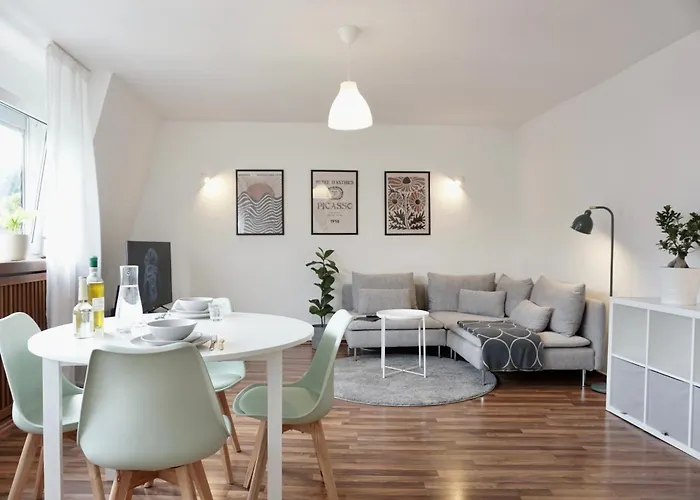 Neu Gemuetliche Fuer Max 5 Personen Mit Balkon Naehe Mosel Mit Blick Auf Weinberge * Koblenc