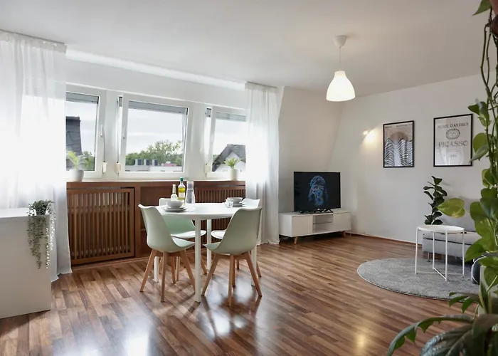 Neu Gemuetliche Fuer Max 5 Personen Mit Balkon Naehe Mosel Mit Blick Auf Weinberge Apartmán Koblenc